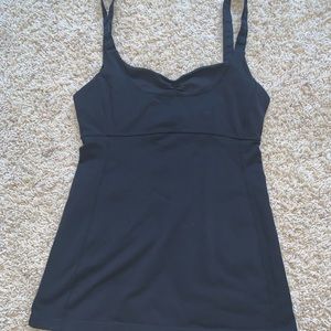 black lulu tank top